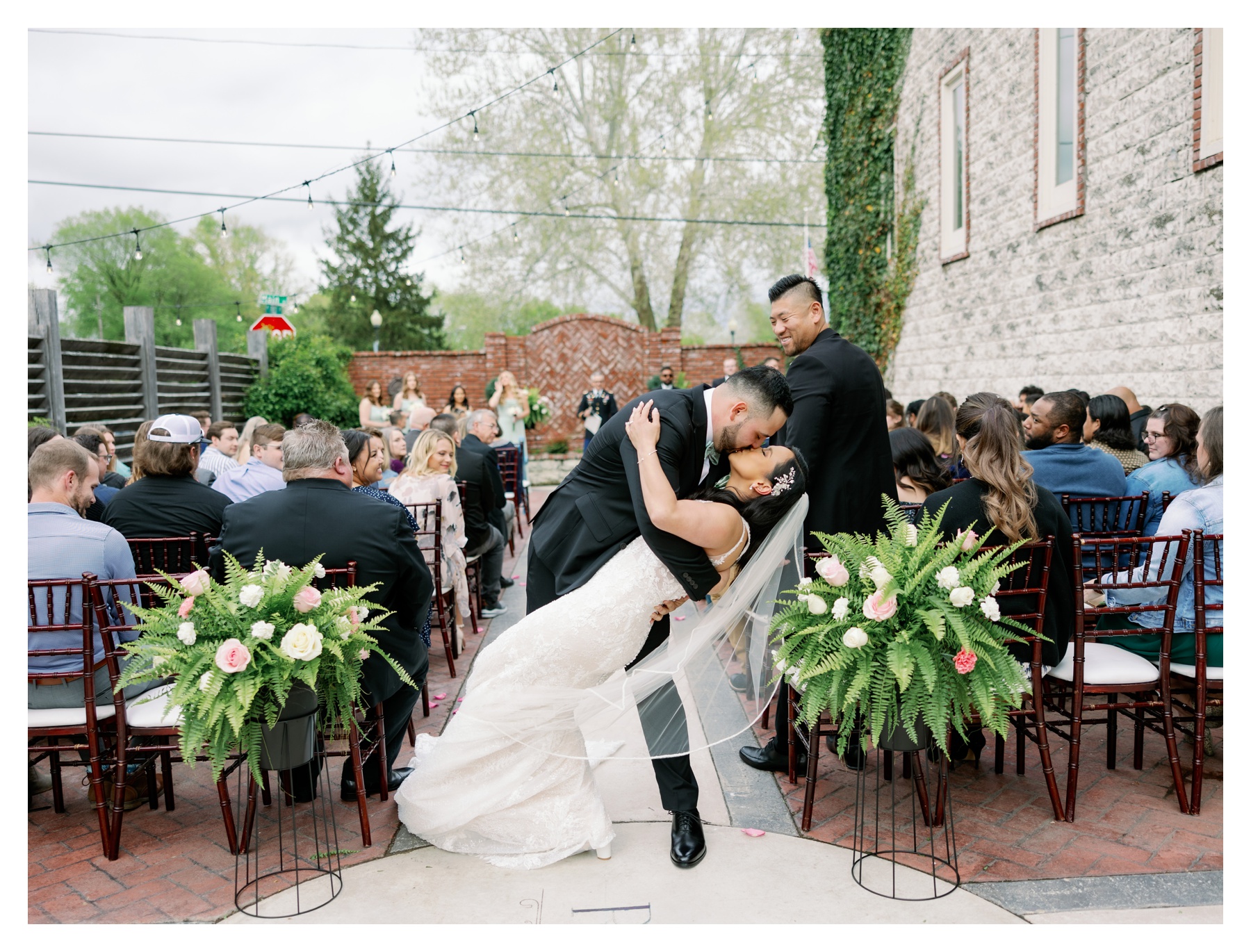 wedding at the Ravington in Centerton